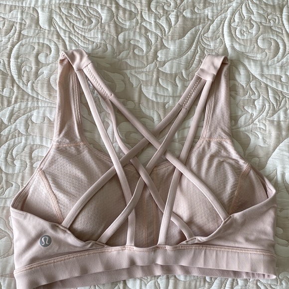 Lululemon Free to be Serene Sport Bra - Picture 7 of 9